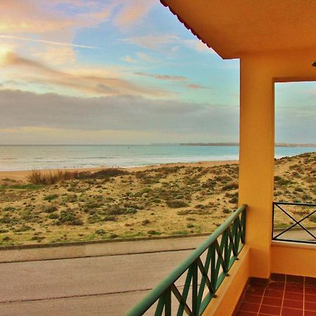 Supertubos Beach Hostel Atouguia Da Baleia Kamer foto