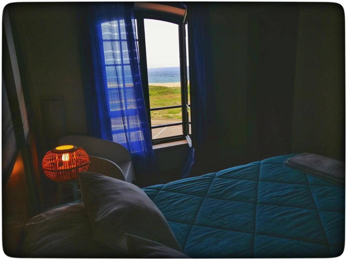 Supertubos Beach Hostel Atouguia Da Baleia Buitenkant foto