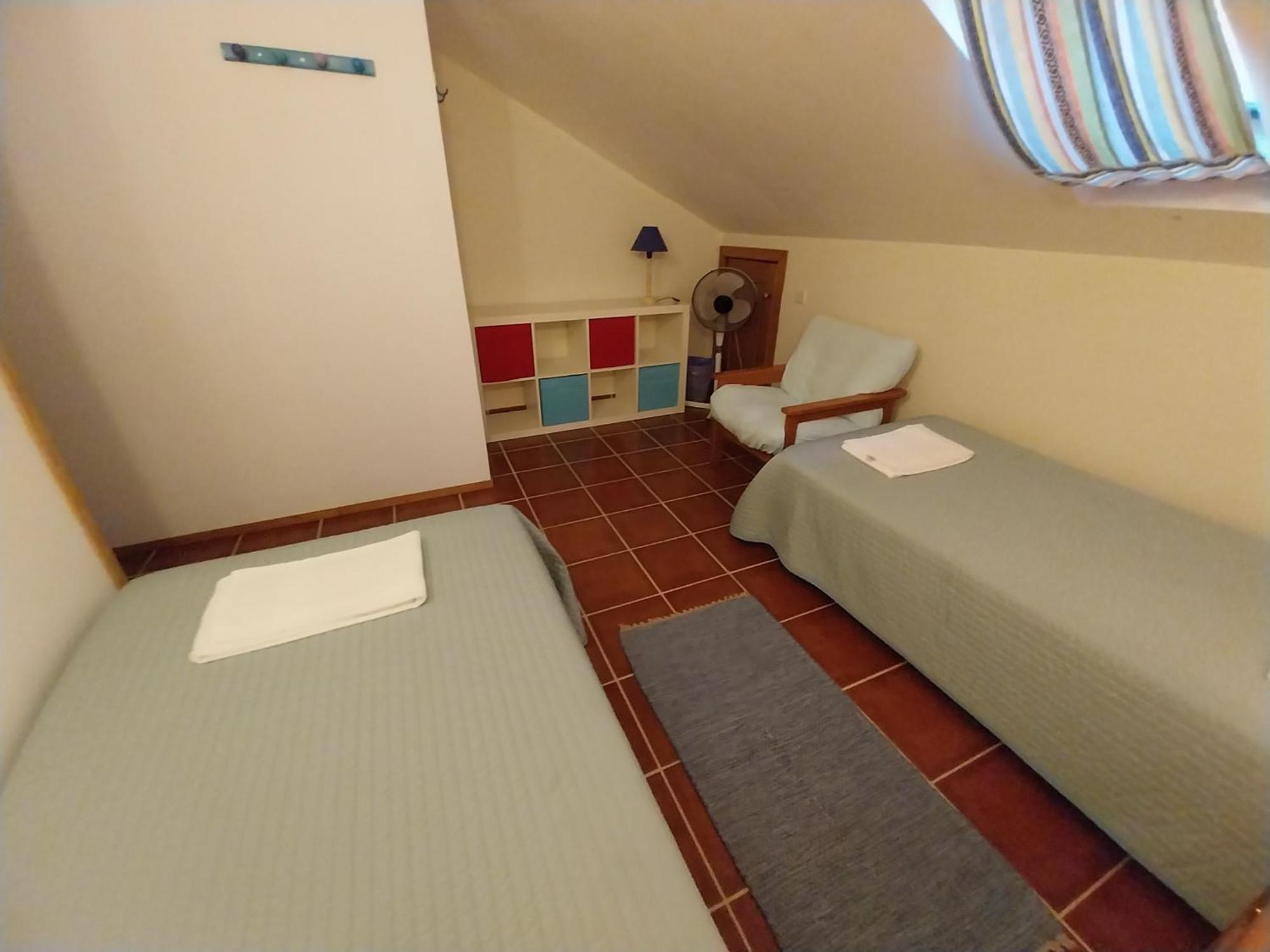 Supertubos Beach Hostel Atouguia Da Baleia Buitenkant foto